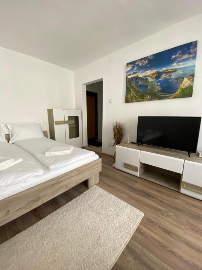 Focus Home Next Miercurea Ciuc Exterior foto